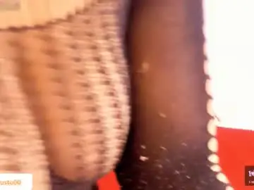 Chaturbate Private Sex Chat of emyhouston00