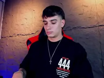 Chaturbate Best live sex cam show of joseph__boy