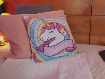 Chaturbate Nude Webcam of mila_kiitty