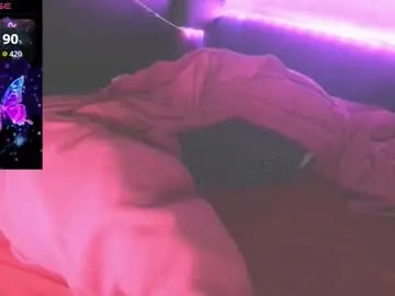 Chaturbate Best live sex cam show of blondiebubblebooty