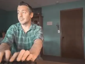 Chaturbate Live Sex of chrisw8121