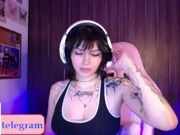 Chaturbate Nude Webcam of harumi09