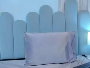 Chaturbate Live Porn of myla_carter