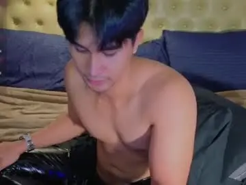 Chaturbate Free Porn Cam of reidalert69