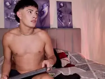 Chaturbate Adult Video Chat of steveen_1604