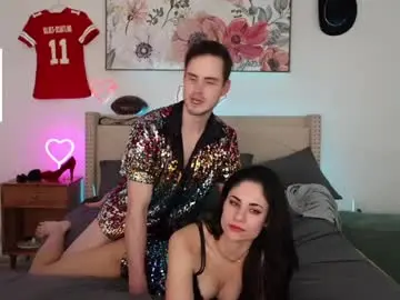 Chaturbate Nude Webcam of ari_lovexo