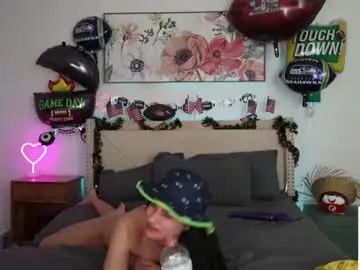 Chaturbate Adult Video Chat of ari_lovexo