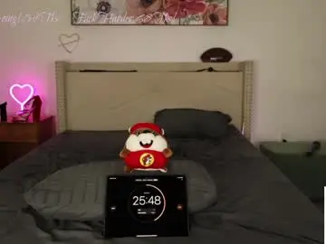 Chaturbate Free Live Porn of ari_lovexo