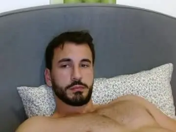 Chaturbate Live Sex of hornyasfuckk33