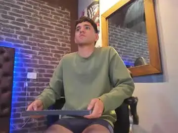 Chaturbate Live Sex of matteo12_