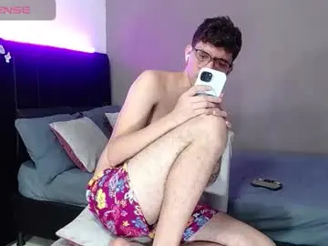 Chaturbate Adult Webcams of matteo12_