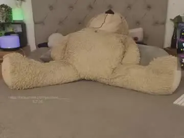 Chaturbate Free Live Porn of peisinoe_____
