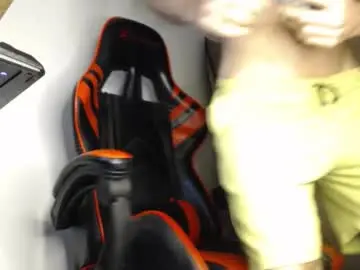 Chaturbate Watch Live Sex Cams of zarco_fit9