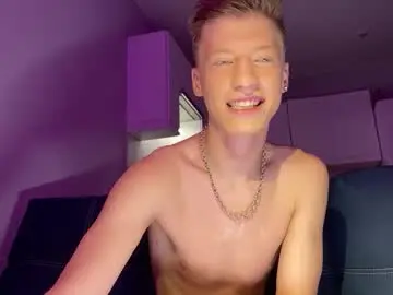 Chaturbate Best live sex cam show of andytwinkkk