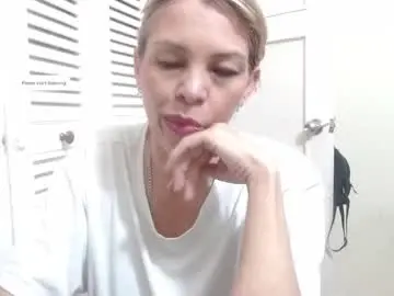 Chaturbate Adult Video Chat of barbiemature