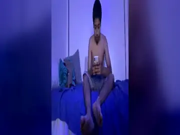 Chaturbate Nude Webcam of bubbleboy04602