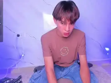 Chaturbate Adult Video Chat of ely_king