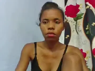 Chaturbate Live Sex of emelie473837