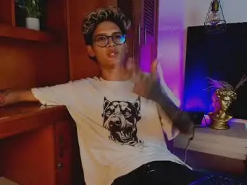 Chaturbate Watch Live Sex Cams of massimo_alessandro