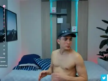 Chaturbate Live Sex Cam of alan_nd_kevin