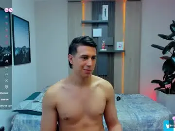 Chaturbate Live Sex Cam of alan_nd_kevin