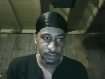 Chaturbate Adult Webcams of leo199984