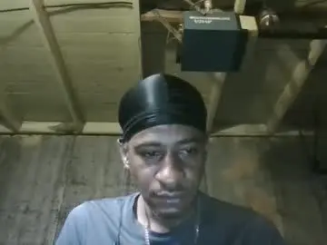 Chaturbate Live Sex Cam of leo199984