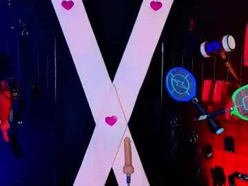 Chaturbate Nude Webcam of mr_kate_bdsm