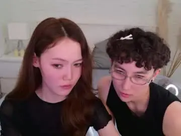 Chaturbate Adult Webcams of pinktwinss