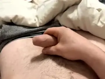 Chaturbate Nude Webcam of uncutnveiny123