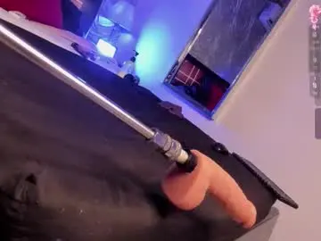 Chaturbate Live Sex of _vennuss_