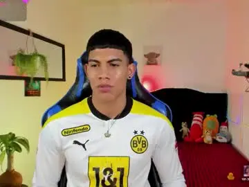Chaturbate Live Sex of damian_latinxxx
