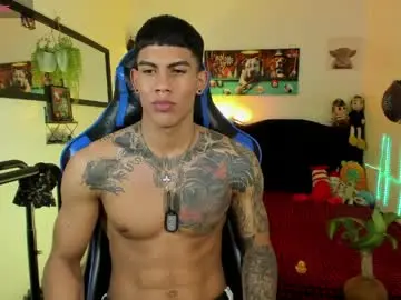 Chaturbate Sex Chat of damian_latinxxx