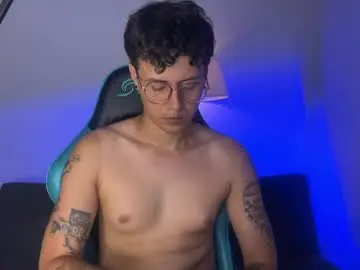 Chaturbate Best live sex cam show of leaneseb