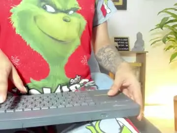 Chaturbate Sex Cam of viic_strong1