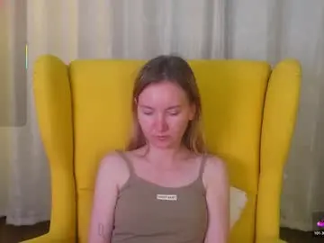 Chaturbate Live Sex Cam of yuricazel