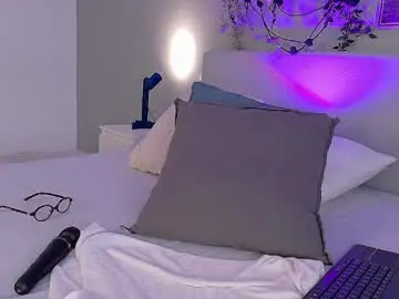 Chaturbate Watch Live Sex Cams of zaracole__