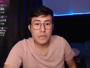 Chaturbate Watch Live Sex Cams of andrewmhilton_