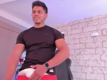 Chaturbate Watch Live Sex Cams of ashton_coleman_