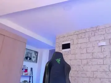 Chaturbate Adult Webcams of ashton_coleman_