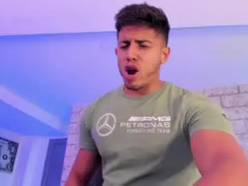 Chaturbate Free Live Porn of ashton_coleman_