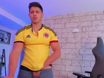 Chaturbate Free Porn Cam of ashton_coleman_