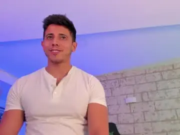 Chaturbate Nude Webcam of ashton_coleman_