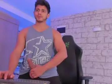 Chaturbate Watch Live Sex Cams of ashton_coleman_