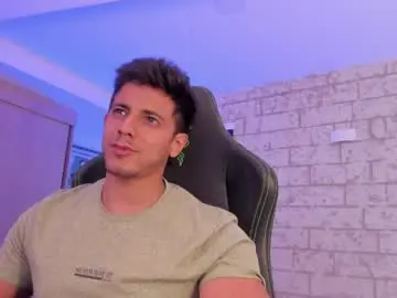 Chaturbate Live Sex Cam of ashton_coleman_