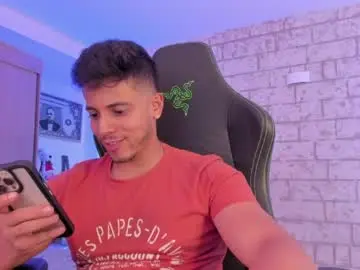 Chaturbate Watch Live Sex Cams of ashton_coleman_