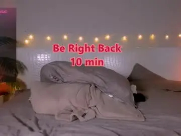 Chaturbate Watch Live Sex Cams of kira_sunrise