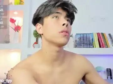 Chaturbate Free Live Porn of twink_teemo