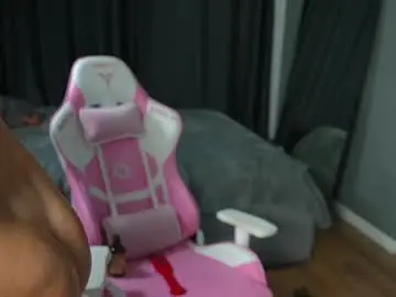 Chaturbate Best live sex cam show of amilia4u