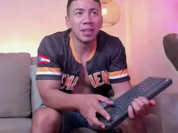 Chaturbate Sex Cam of bastian_franco01